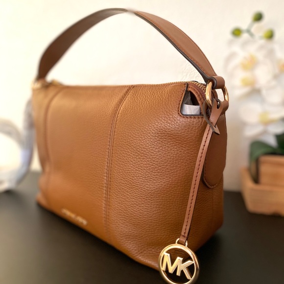 Michael Kors Brooke MD EW Shld Crossbody - Picture 2 of 8